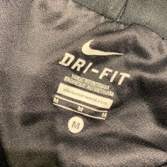 NIKE Dri-fit black athletic short. Size M. - Picture 5 of 5